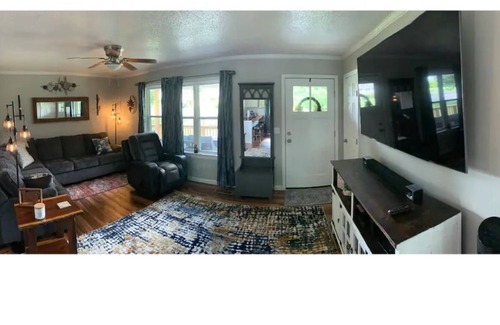 Trenton House | Clean 3 bedroom 2 bath home. Remodeled.