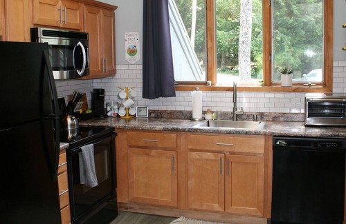 East Burke Condo | Clean and Comfortable Burke Mountain Condo. Ski / Bike / Hike