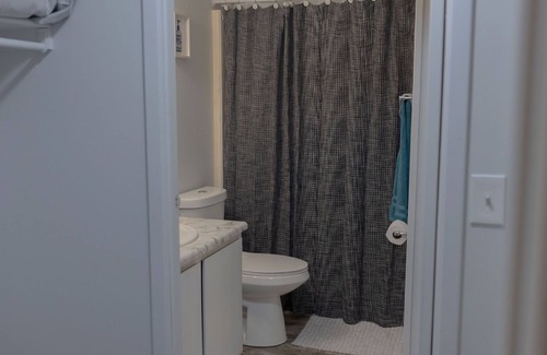 Crawfordsville Apartment | Clean and fresh