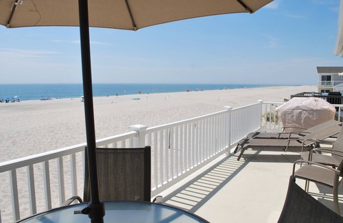 South Beach Haven House | Clean and Up-to-Date Oceanfront Duplex