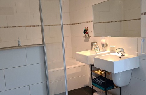 Slotervaart Bed & Breakfast | Clean bed & breakfast with roofterrace in Amsterdam!