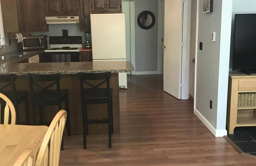 Bethlehem House | Clean Comfortable Chalet Located In The Heart Of The White Mountains