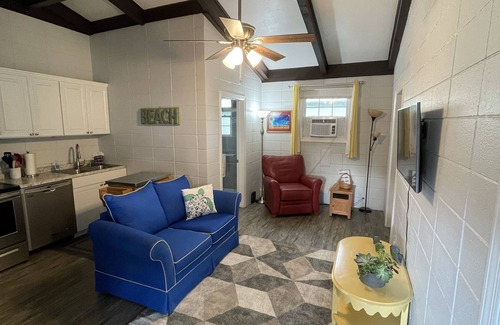 Crescent Beach Cottage | Clean, cozy 2 BR beach cottage/pets ok/2 min walk to beach & ice cream shop