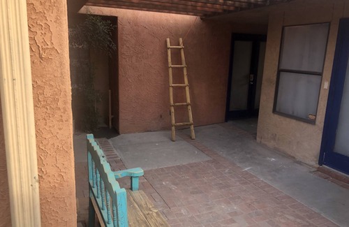 Las Cruces Apartment | Clean Studio with Kitchenette and Fresh Patio!