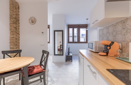 La Petxina Apartment | ❈Clean & Tranquil Apartment close to City Centre❈