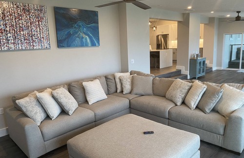 Southwest Orlando House | Clear Lake Retreat: Private pool and spa, lakefront