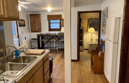 Plymouth Apartment | Clear Pond Inn Getaway Unit