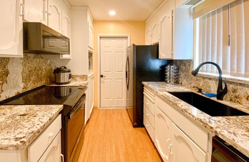 Clear Lake House | Clearlake Canal Front Home, Dog-friendly & Sauna