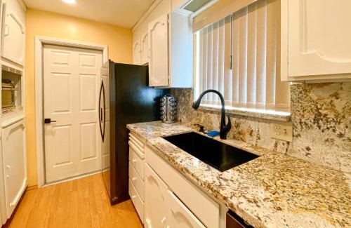 Clear Lake House | Clearlake Charmer