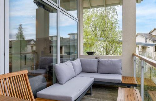 Cirencester House | Clearwater 86, Clouds Keep P