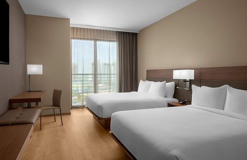 Clearwater Beach Hotel | Clearwater Beach Getaway! Charming Suite with Rooftop Pool