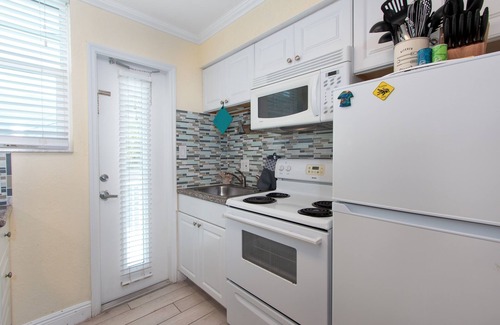 Clearwater Beach Condo | Clearwater Beach Suites 204 1 Bedroom Condo by RedAwning
