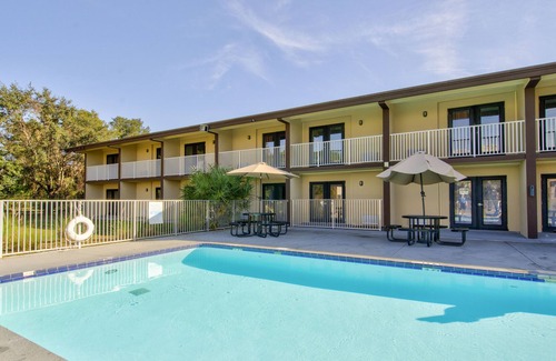 Clearwater Hotel | Clearwater Hotel