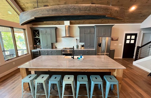 Big Creek House | Clearwater Retreat | Private Dock | Norris Lake