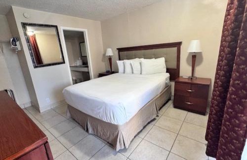 Clearwater Beach Hotel | Clearwater Suites