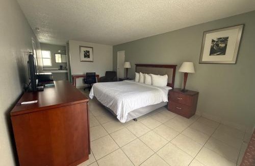 Clearwater Beach Hotel | Clearwater Suites