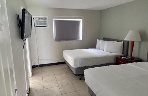 Clearwater Beach Hotel | Clearwater Suites
