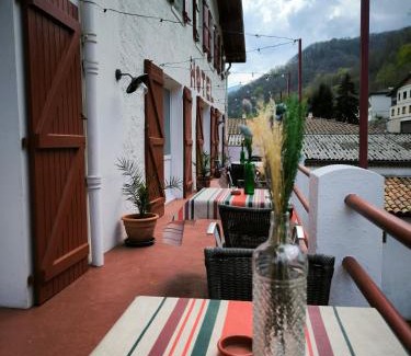 Valcarlos House | Clementenia - Maison d'hôtes