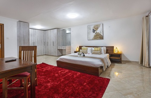Nairobi House | Clemsa Boutique Hotel