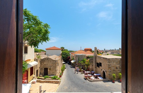 Rhodes Old Town Apartment | Cleomenes Studios