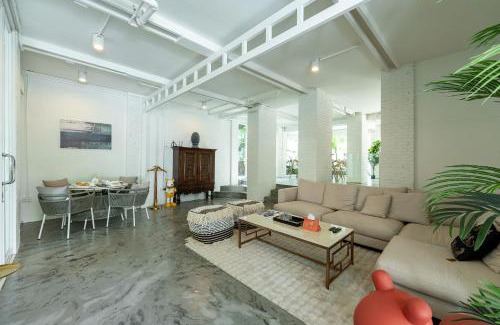 Chiang Mai Villa | CLEOPATRA POOL VILLA I Prime Location - Near The Famous Night Bazzar, 5 Minutes from the old city I Daily Housekeeping
