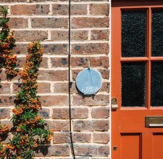 Lewes House | Cleve Cottage by inspirestays-com
