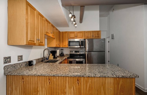 Downtown Cleveland Apartment | Cleveland Lofts