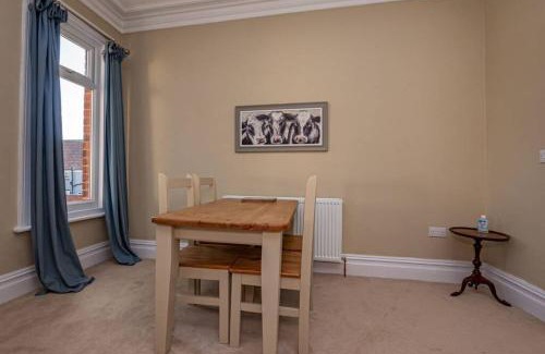 Hornsea Apartment | Cliff Top, Hornsea, Close to Sea