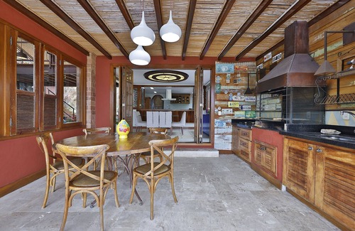 Joao Fernandes Hotel | Cliffside Boutique Hotel