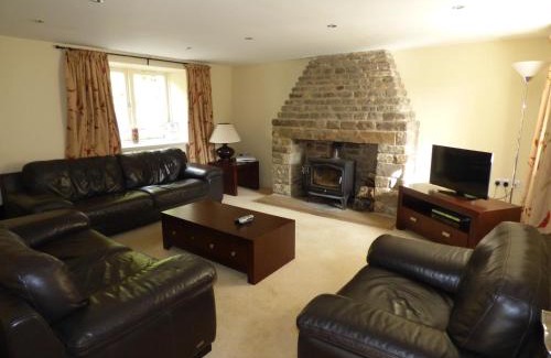 Alston House | Clifton Cottage at Lovelady Shield