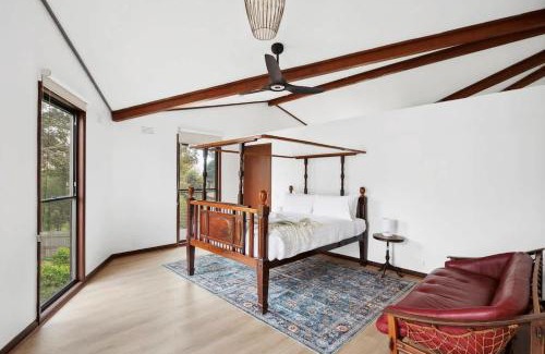Clifton Springs House | Clifton Retreat large family home new renovation