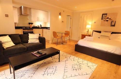 Clifton Apartment | Clifton Studio