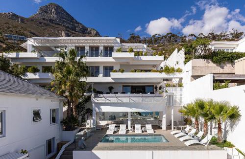 Clifton Apartment | Clifton YOLO Spaces - Clifton Sea View Apartments