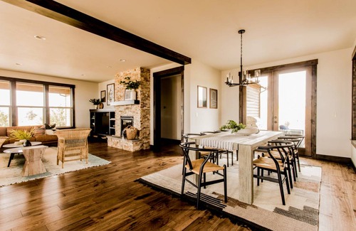 Powell Butte House | Clint by AvantStay Located Within The Brasada Ranch Community Golf Course, Pool & Hot Tub