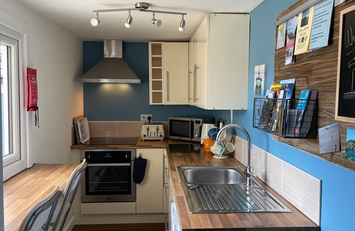 Looe Cottage | Clock Tower View