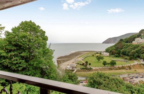 Lynmouth House | Clooneavin Apartment 4