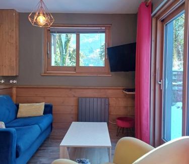 Brides-les-Bains Apartment | Clos Bois Joli