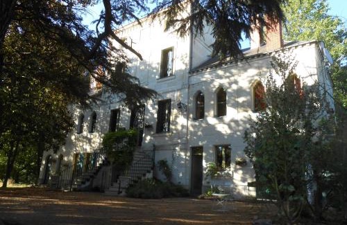 Bagneux Bed & Breakfast | Clos du Bois Brard B&B