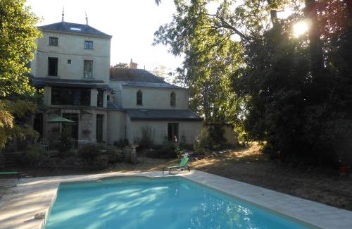 Bagneux Bed & Breakfast | Clos du Bois Brard B&B