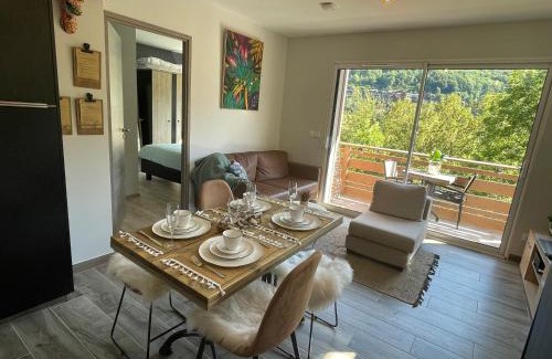 Brides-les-Bains Apartment | Clos du chapitre T2 - 2pers