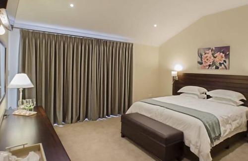 Stellenbosch Bed & Breakfast | Clos Malverne Wine Estate Accommodation