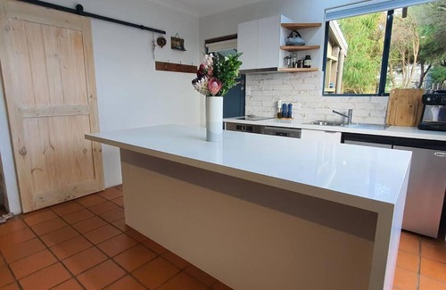 Gnarabup House | Close