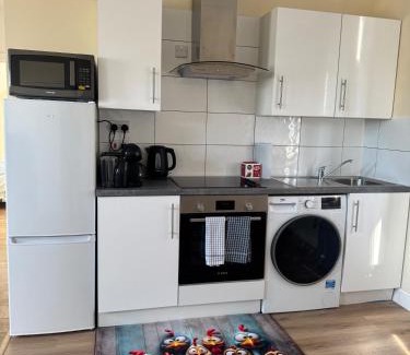 Cricklewood Apartment | Close Central London 1 Bed Beautiful Apartment