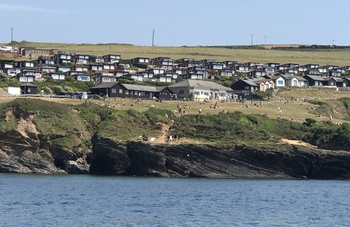 Plymouth Ski Chalet | Close to beach and coastal path with far reaching sea views