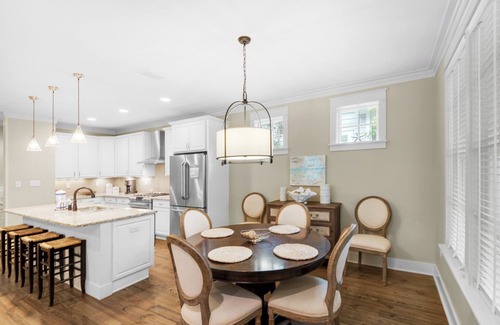 WaterSound West Beach House | ☀️Close to Beach-Bikes-Community Pool-Sunny Side Up