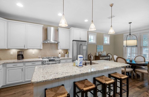 WaterSound West Beach House | ☀️Close to Beach-Bikes-Community Pool-Sunny Side Up