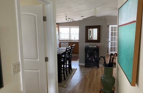 Palmetto House | Close to beaches, restaurants and museums. Well appointed home. December/March