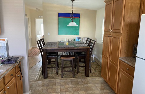 Palmetto House | Close to beaches, restaurants and museums. Well appointed home. December/March