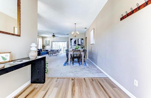 Esprit House | Close to Disney 3 bedrooms w pool and Gameroom