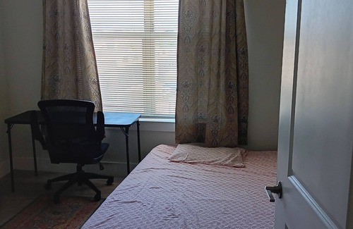 Mueller Apartment | close to downtown Austin with easy access to by metro train 2-bedroom apt